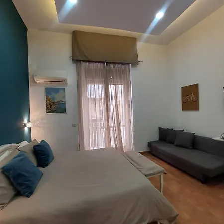 Queen 20 - Private Duomo Гостевой дом 3*