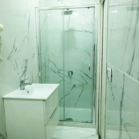 Гостевой дом Queen 20 - Private Duomo 3*