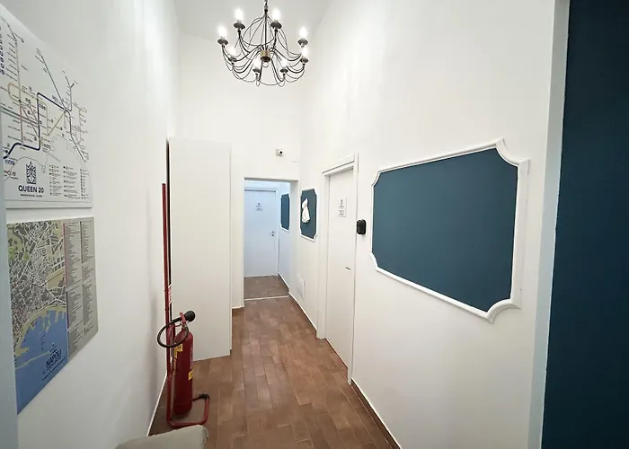 게스트하우스 Queen 20 - Private Duomo 나폴리