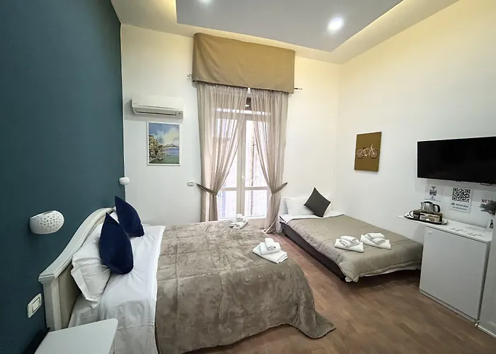 게스트하우스 Queen 20 - Private Duomo 나폴리