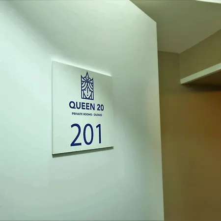 Queen 20 - Private Duomo Penzion 3*
